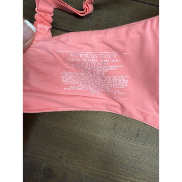 Victorias Secret Body By Victoria Demi Bra 32DD Pink With Lace & Charm Accent - Picture 4 of 7